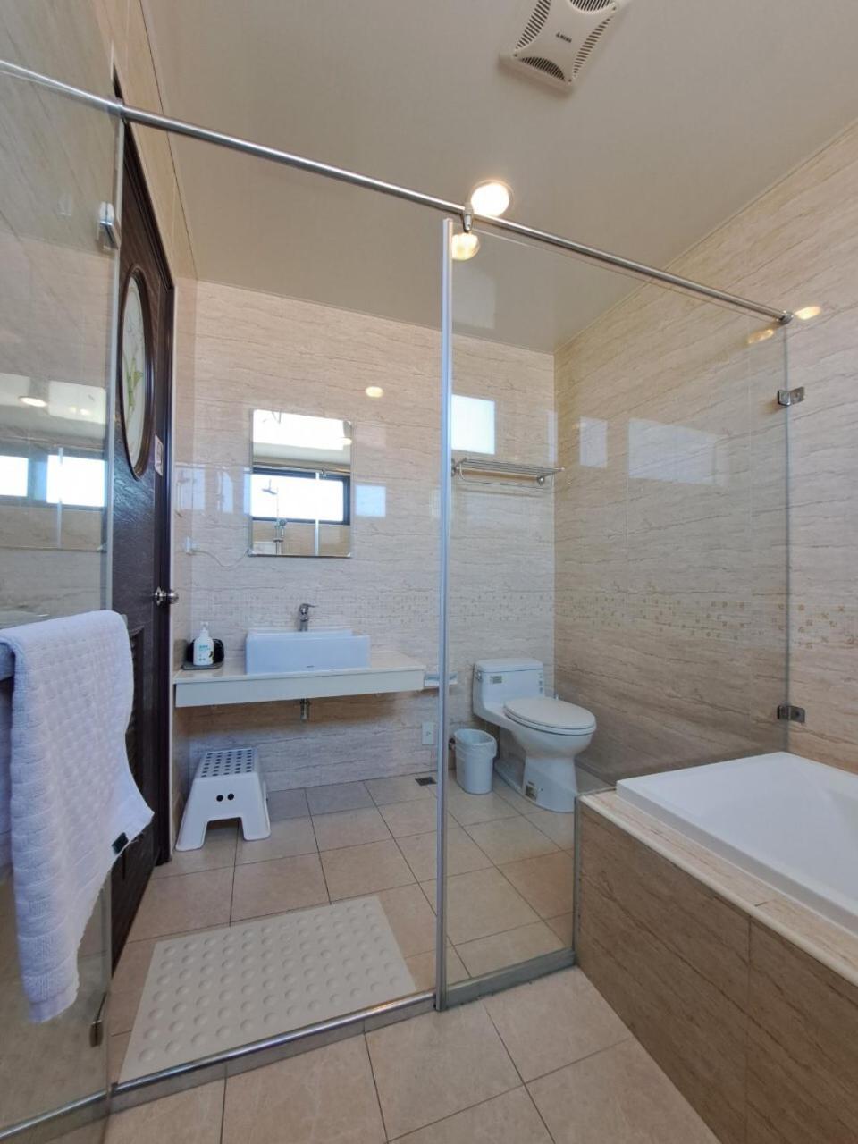 Sunrise Inari B&B Dongshan  Exterior foto